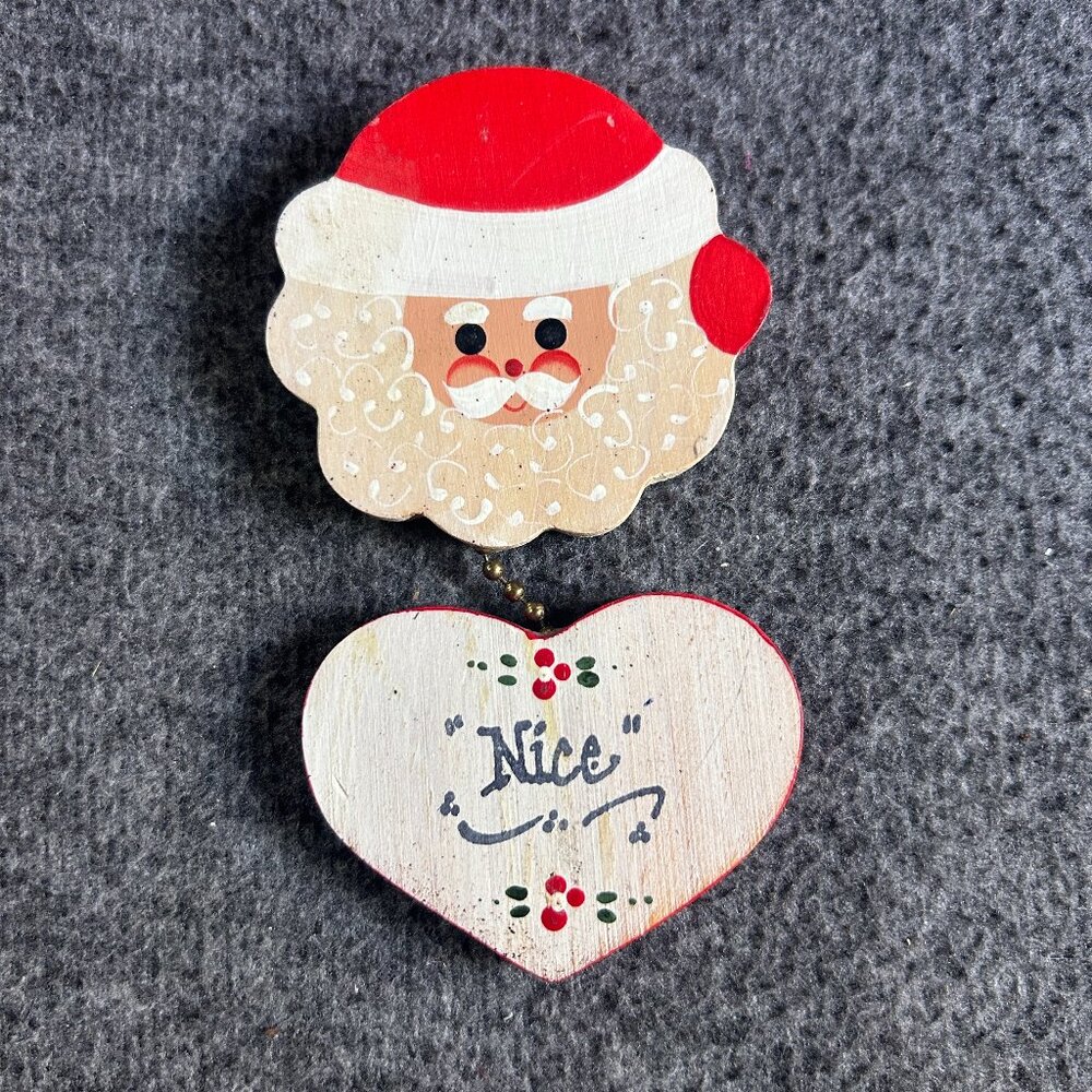 VTG Folk Art‎ Hand Painted 90s  Wooden Fridge Holiday Magnets Cottage Core Santa